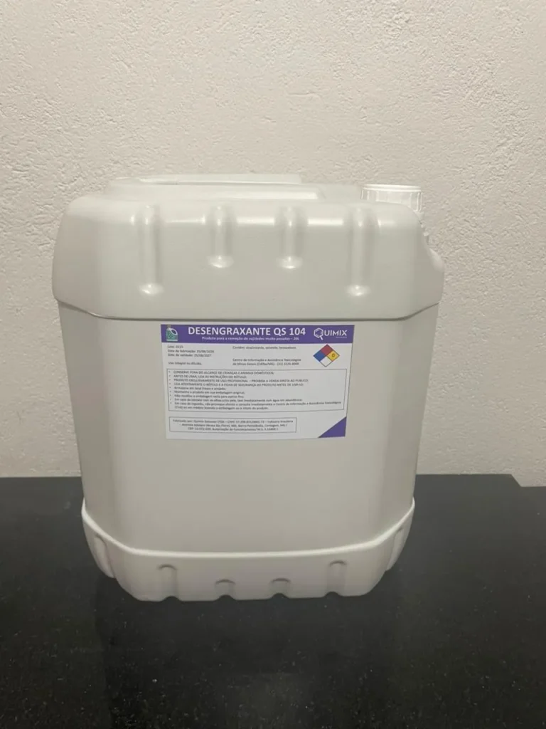 Desengraxante QS 104 (20L)